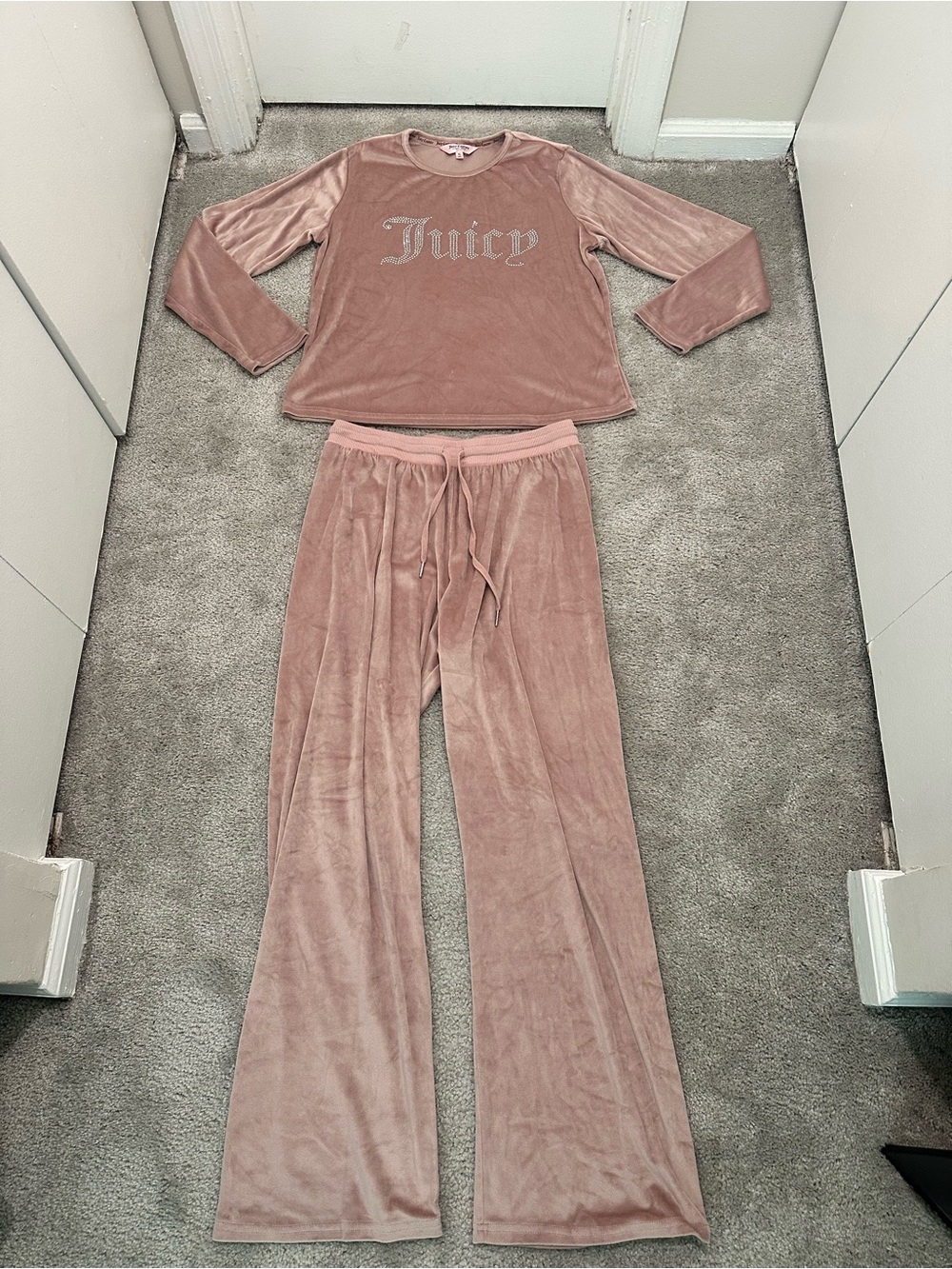 Juicy Couture Velour Two-Piece Set In Pink Size XLarge MSRP $75